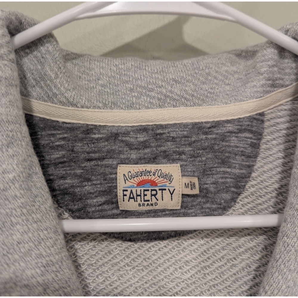 Faherty Grey Terry Button Front Collared Cardigan Size Medium - Picture 3 of 6
